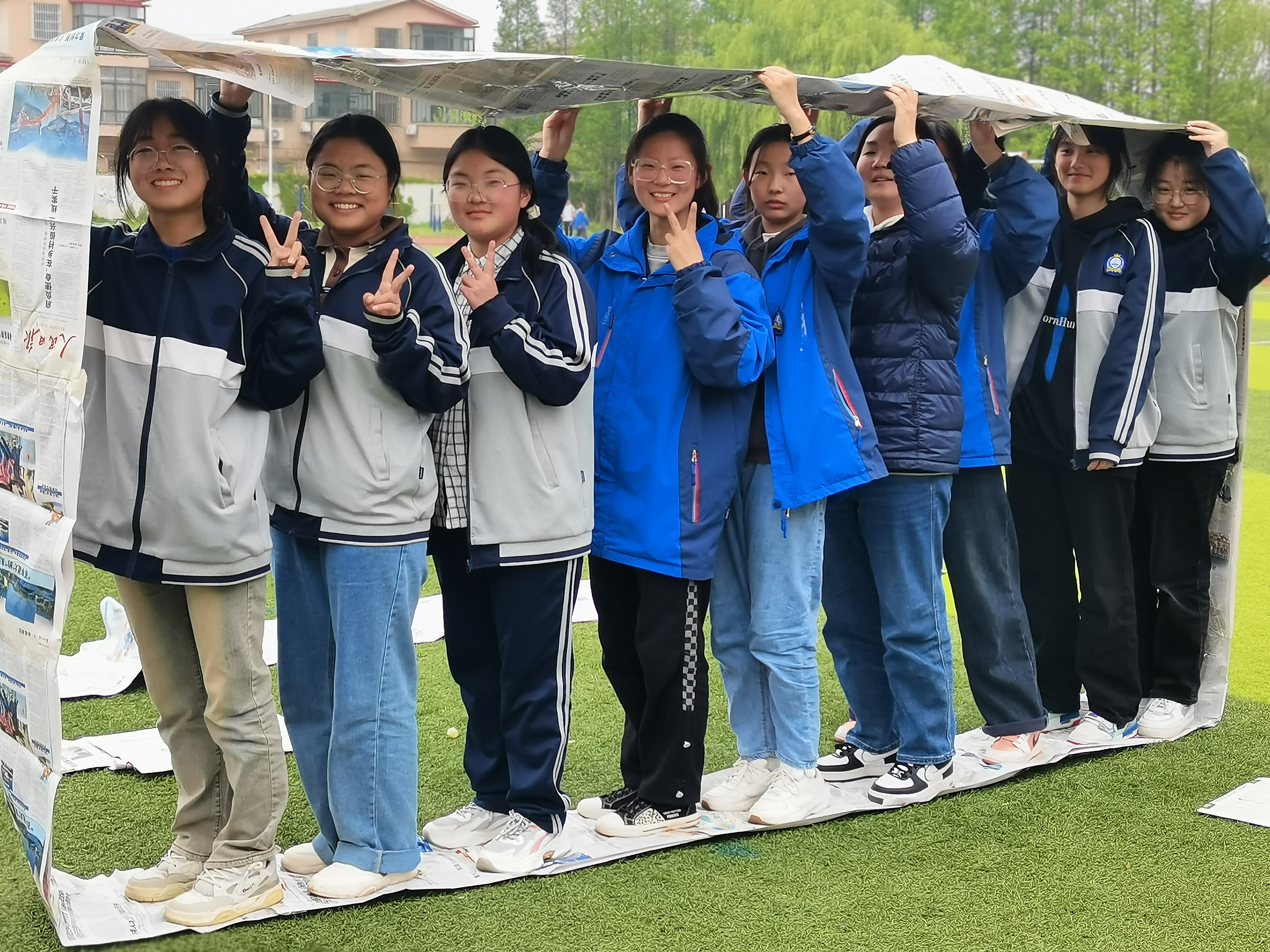 ：开设户外团体心理课开元棋牌试玩海头高中(图1)